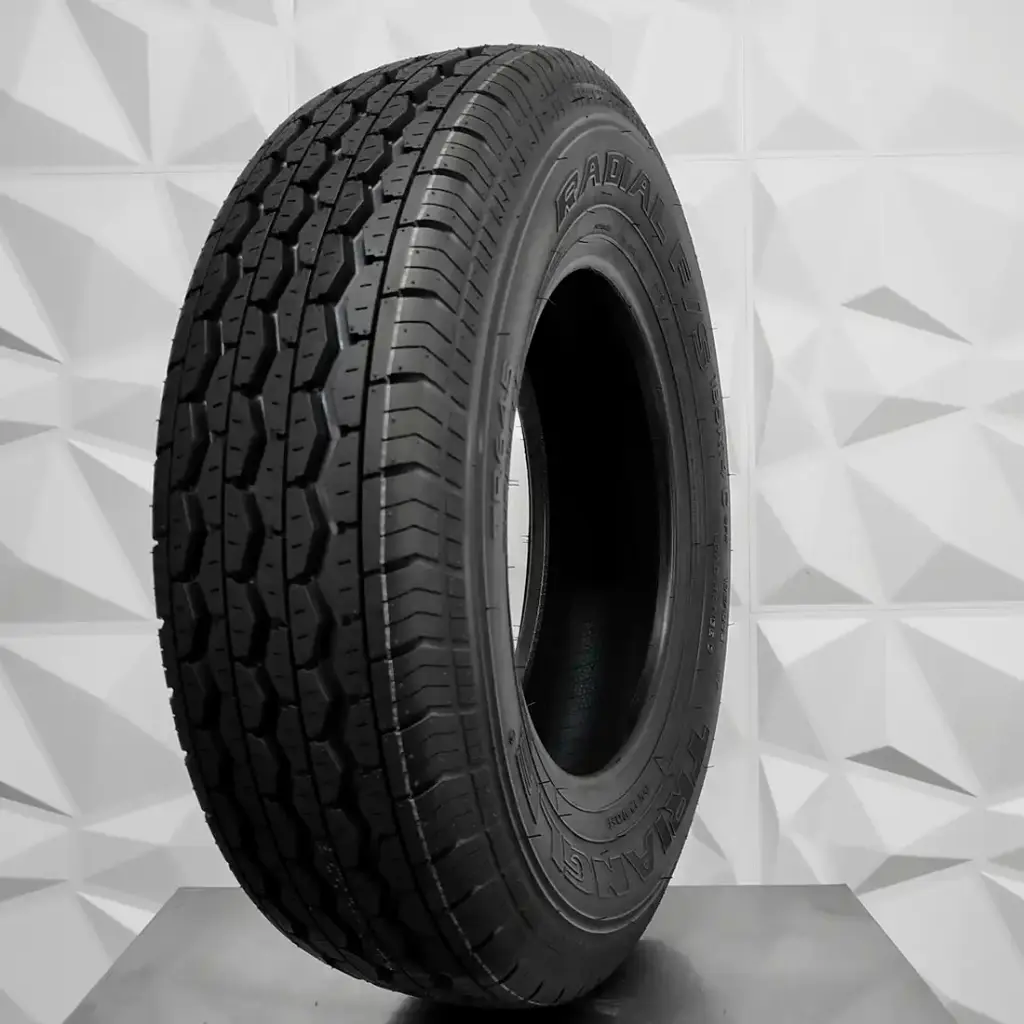 LLANTA TALON TR645 195R15C-8PR TRIANGLE
