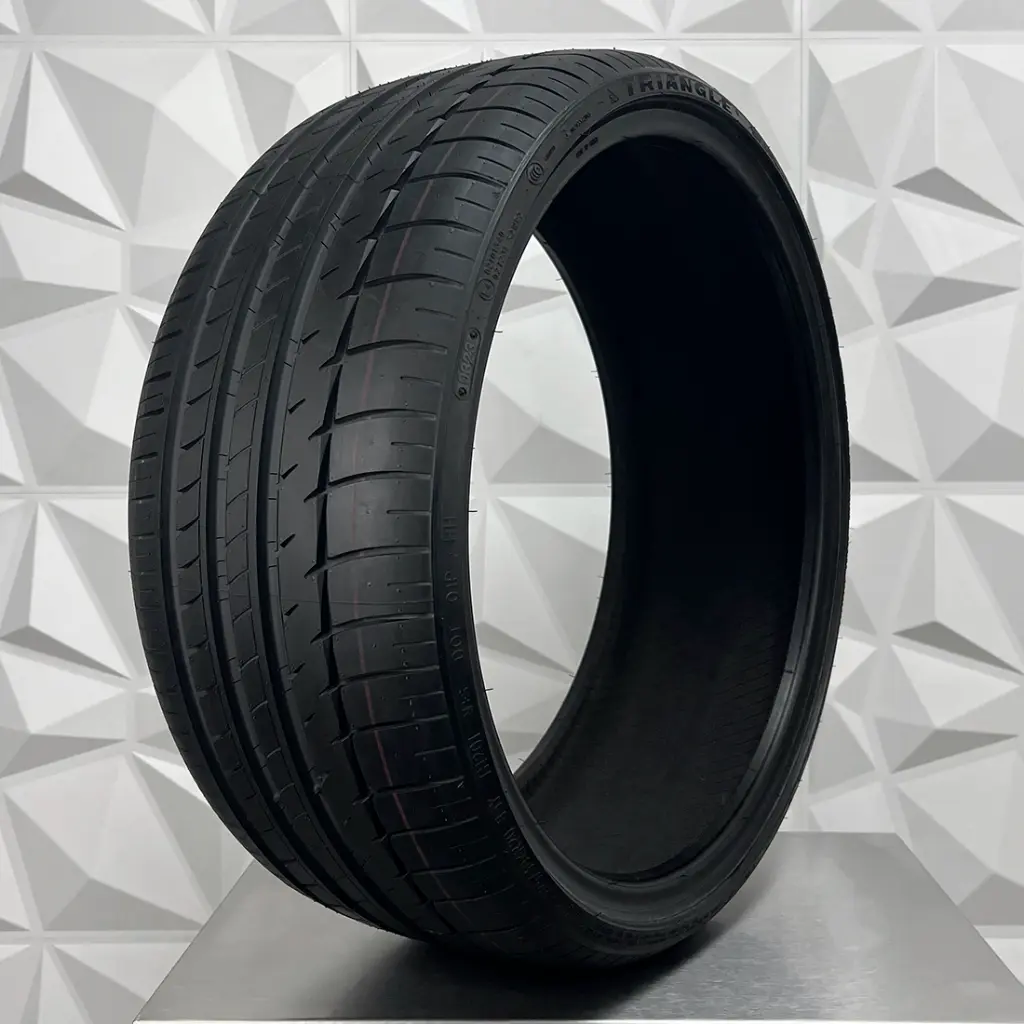 LLANTA TALON TH201 245/45R18 TRIANGLE
